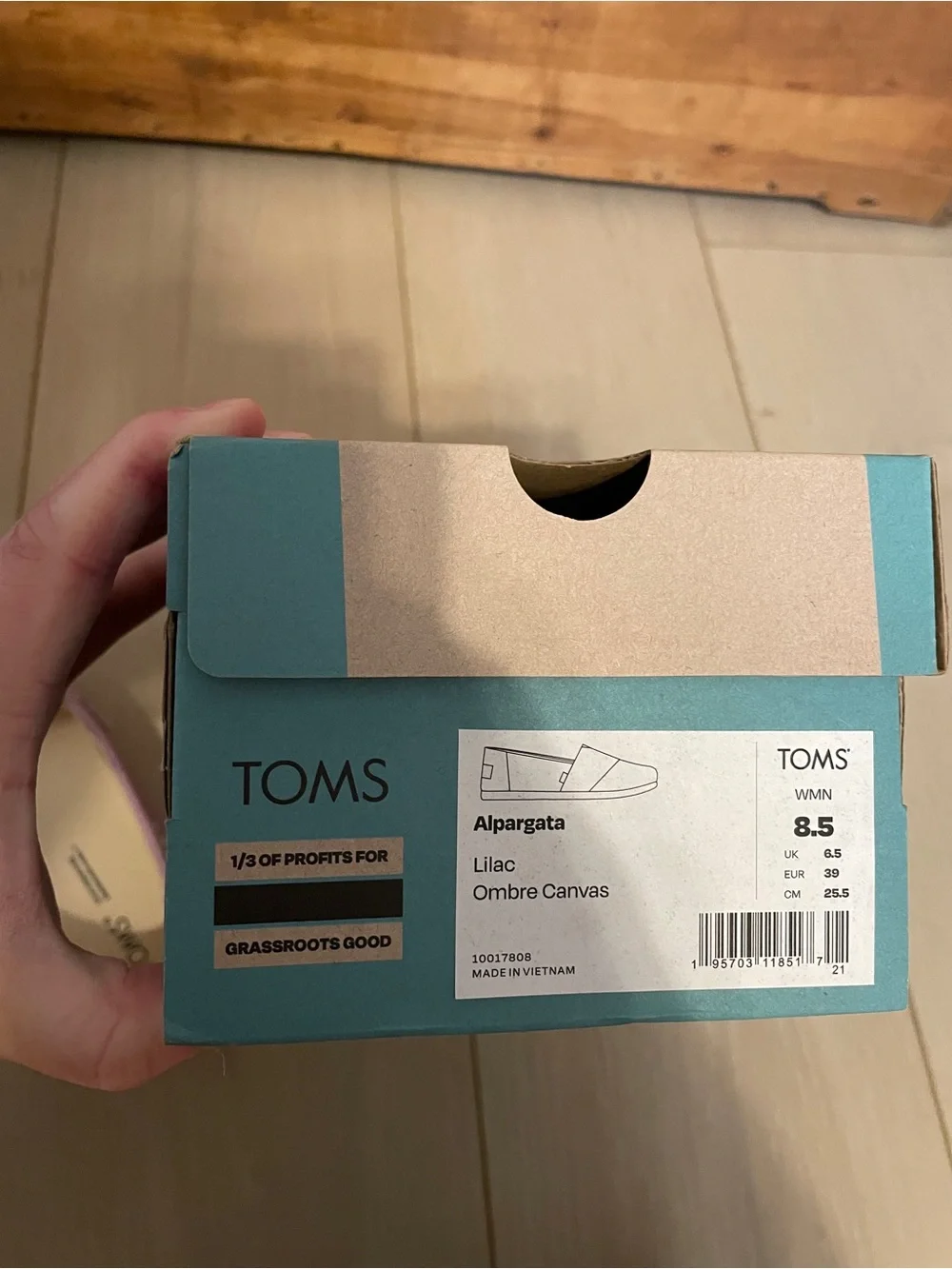 TOMS Women’s Pastel Ombre Slip-On Shoes - Pink/Light Blue New in Box